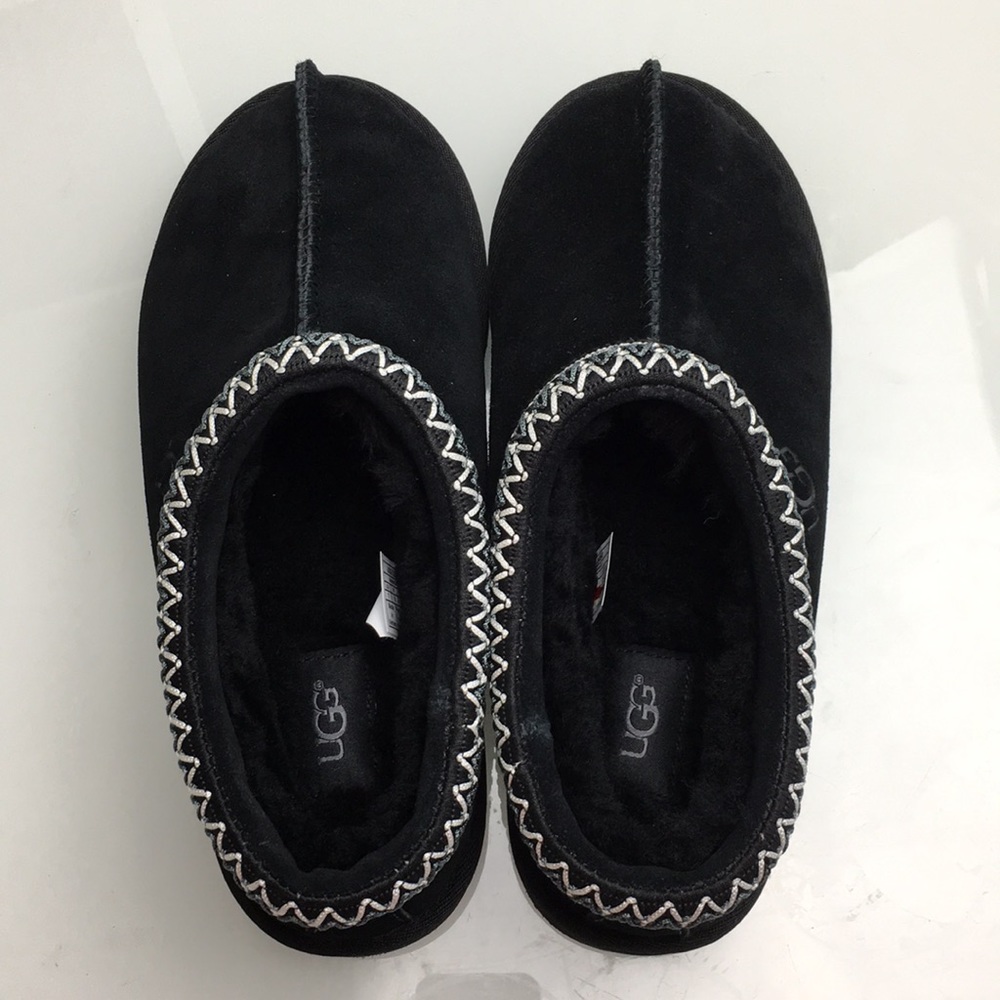 Ugg Tasman Black Suede Sheepskin Slippers Loafers - Picture 4 of 8